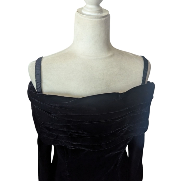 Y2k Black Velvet Whimigoth Friends Portrait Neck Long Sleeve Sheath Maxi Gown - Picture 2 of 12